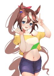  absurdres animal_ears bad_id bad_twitter_id bare_shoulders blue_eyes blue_shorts blush breasts brown_hair collarbone cowboy_shot crop_top female hands_up highres horse_ears horse_girl horse_tail long_hair looking_at_viewer midriff multicolored_hair navel off-shoulder_shirt off_shoulder open_mouth ponytail shirt shorts simple_background small_breasts smile solo streaked_hair striped_clothes striped_shirt tail tokai_teio_(umamusume) tsujiya_okuyasu two-tone_hair umamusume w white_background white_hair yellow_shirt 