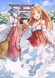  2girls :d :o ahoge amiami_(company) amico blue_eyes blue_hair blue_sky blush broom day detached_sleeves drill_hair gohei green_eyes hair_between_eyes hair_ornament hakama hakama_short_skirt hakama_skirt highres holding holding_broom japanese_clothes kimono lilco logo_hair_ornament long_hair long_sleeves looking_at_viewer multiple_girls nontraditional_miko official_art open_mouth orange_hair outdoors red_hakama ribbon-trimmed_sleeves ribbon_trim sandals shrine skirt sky smile snow snow_rabbit standing tabi thighhighs torii tree twin_drills twintails two_side_up white_legwear wide_sleeves winter yumekui zettai_ryouiki zouri 