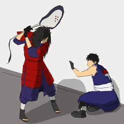  2boys against_wall armor black_hair fevershark gunbai highres long_hair meme multiple_boys naruto_(series) naruto_shippuuden red_armor scared short_hair tomoe_(symbol) uchiha_madara uchiha_obito war_fan 