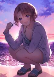  arimura_mao asymmetrical_bangs backlighting beach bikini blush breasts cleavage collarbone dot_nose elbow_on_knee female full_body gakuen_idolmaster gradient_sky hair_over_one_eye hand_up haruhitooo highres holding holding_shell hood hood_down hoodie horizon idolmaster kimi_to_semi_blue_(idolmaster) large_breasts long_sleeves looking_at_viewer ocean open_mouth outdoors pink_hair purple_eyes sandals shell short_hair sky smile solo squatting starfish swimsuit teeth toenails toes upper_teeth_only white_bikini white_hoodie 