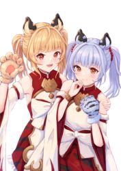  2girls animal_ears animal_hands bai_(granblue_fantasy) bare_shoulders blonde_hair blue_hair blush bracer detached_sleeves dress erune evanstan gloves granblue_fantasy hand_on_another&#039;s_shoulder highres huang_(granblue_fantasy) looking_at_viewer medium_hair multiple_girls open_mouth orange_eyes paw_gloves simple_background single_glove sleeveless sleeveless_dress smile split_mouth teeth tiger_ears twintails upper_body upper_teeth_only white_background 