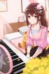  alarm_clock anizi ankimo_(tokino_sora) bed bedroom belt blouse blurry blush bracelet brown_eyes brown_hair brown_skirt buttons camisole casual clock closed_mouth depth_of_field diamond_hair_ornament female frilled_camisole frills hair_flaps hair_ornament hair_ribbon hairclip highres hololive indoors instrument jewelry keyboard_(instrument) layered_skirt long_hair long_sleeves looking_at_viewer official_alternate_costume official_alternate_hairstyle on_bed piano pink_ribbon pink_shirt ribbon shirt side_ponytail sitting skirt smile solo star_(symbol) star_bracelet star_hair_ornament stuffed_animal stuffed_toy teddy_bear tokino_sora tokino_sora_(casual) virtual_youtuber wavy_hair white_camisole 