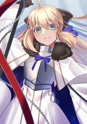  aesc_(fate) aesc_(savior)_(fate) ahoge armor armored_dress black_gloves blonde_hair blue_eyes blue_hair bow breastplate chains cloak dress fate/grand_order fate_(series) female fur-trimmed_cloak fur_trim gloves hairbow highres long_hair long_sleeves looking_at_viewer multicolored_hair polearm ponytail ryofuhiko smile solo two-tone_hair very_long_hair weapon white_cloak white_dress wide_sleeves 