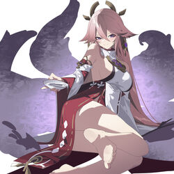  absurdres bare_shoulders barefoot breasts chinese_commentary closed_mouth commentary detached_sleeves feet female genshin_impact hair_between_eyes highres holding legs long_hair long_sleeves looking_at_viewer medium_breasts pink_hair purple_eyes qtian shirt sideboob sleeveless sleeveless_shirt smile soles solo very_long_hair white_shirt white_sleeves wide_sleeves yae_miko 