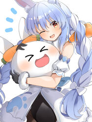  absurdres animal_ear_fluff animal_ears black_gloves black_leotard black_pantyhose blue_hair blush carrot_hair_ornament don-chan_(usada_pekora) dress female food-themed_hair_ornament fur-trimmed_gloves fur_trim gloves hair_ornament highres hololive leotard leotard_under_clothes looking_at_viewer multicolored_hair one_eye_closed open_mouth orange_eyes pantyhose pekomon_(usada_pekora) rabbit-shaped_pupils rabbit_ears rabbit_girl rabbit_tail short_eyebrows smile symbol-shaped_pupils tail twintails two-tone_hair usada_pekora usada_pekora_(1st_costume) virtual_youtuber white_background white_dress white_hair yunon_oto_mad 