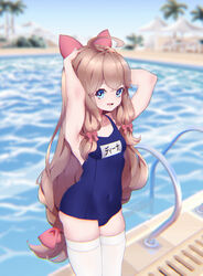  a-soul absurdres ahoge blue_eyes blue_one-piece_swimsuit blurry blurry_background bow brown_hair commentary_request day diana_(a-soul) female gioyun_vi hairbow highres long_hair name_tag one-piece_swimsuit outdoors palm_tree pool pool_ladder school_swimsuit solo swimsuit thighhighs tree virtual_youtuber wavy_hair white_thighhighs 