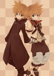  2boys armor bad_id bad_pixiv_id bear_(artist) black_coat_(kingdom_hearts) blonde_hair blue_eyes checkered_background cloak highres holding_hands interlocked_fingers kingdom_hearts kingdom_hearts_birth_by_sleep male_focus multiple_boys roxas ventus_(kingdom_hearts) 