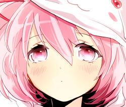  blush commentary_request female kaname_madoka kyuubee mahou_shoujo_madoka_magica mahou_shoujo_madoka_magica_(anime) pink_eyes pink_hair portrait solo sugimoto_surume 