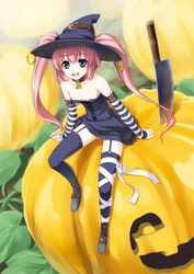  detached_sleeves female hat jack-o&#039;-lantern kazami_haruki knife original photoshop_(medium) pink_hair pumpkin solo striped thighhighs twintails witch_hat 