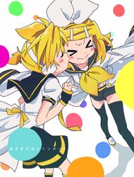  &gt;_&lt; 1boy bad_id bad_twitter_id black_legwear black_shorts blonde_hair blush_stickers bow closed_eyes collared_shirt commentary female fingerless_gloves gloves hair_ornament hairbow hairclip hands_up headphones kagamine_len kagamine_rin kissing kissing_cheek midriff neckerchief necktie rainbow sailor_collar satou_asuka school_uniform shirt short_ponytail short_sleeves shorts smile socks spiked_hair straight swept_bangs thighhighs translated vocaloid white_bow white_shirt yellow_neckerchief yellow_necktie zettai_ryouiki 