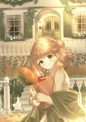  animal_on_shoulder apple bag baguette bird bird_on_shoulder blonde_hair blush bottle bread brick_wall commentary day door dress duck duckling female flower food fruit green_eyes grocery_bag hair_up handrail head_tilt hedge highres holding holding_bag house ivy kompeitou_(lemon_garden) lens_flare long_sleeves looking_at_viewer milk_bottle original outdoors planter sconce sett shawl shopping_bag short_hair smile solo stairs standing upper_body white_dress white_flower window window_shutter 