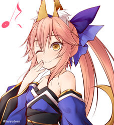  ;) aged_down animal_ear_fluff animal_ears bare_shoulders blue_bow blue_kimono blue_sleeves blush bow brown_eyes closed_mouth collarbone commentary_request detached_sleeves eighth_note fate/extra fate_(series) female fox_ears fox_girl fox_tail hair_between_eyes hairbow hand_up haryuu_(poetto) highres japanese_clothes kimono long_hair long_sleeves musical_note obi one_eye_closed pink_hair sash simple_background smile solo strapless tail tail_raised tamamo_(fate) tamamo_no_mae_(fate/extra) twintails twitter_username upper_body very_long_hair white_background wide_sleeves 