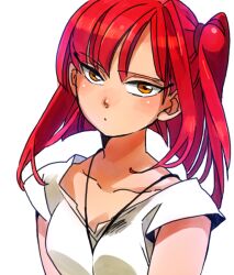  ateka commentary_request female magi_the_labyrinth_of_magic morgiana one_side_up red_hair solo upper_body yellow_eyes 