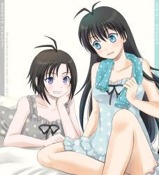  2girls ariga_nao bare_shoulders black_hair blue_eyes blush breasts commentary_request ganaha_hibiki grin hair_down head_rest idolmaster idolmaster_(classic) kikuchi_makoto long_hair md5_mismatch medium_breasts multiple_girls nightgown short_hair smile towel 