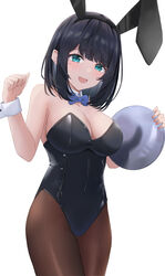  absurdres animal_ears aqua_eyes black_hair black_leotard black_pantyhose blue_bow blue_bowtie bow bowtie breasts cleavage detached_collar female highres large_breasts leotard looking_at_viewer original pantyhose playboy_bunny rabbit_ears short_hair simple_background solo strapless strapless_leotard tray white_background wrist_cuffs yuzuki4no 