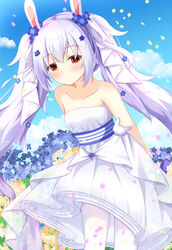  animal_ears arms_behind_back azur_lane blue_flower blue_sky blush breasts brown_flower closed_mouth cloud cloudy_sky commentary_request confetti day dress female flower hair_between_eyes hair_flower hair_ornament kedama_(kedama_akaza) laffey_(azur_lane) laffey_(white_rabbit&#039;s_oath)_(azur_lane) long_hair official_alternate_costume outdoors pantyhose purple_hair rabbit_ears red_eyes sky small_breasts smile solo strapless strapless_dress twintails very_long_hair wedding_dress white_dress white_hair white_pantyhose 