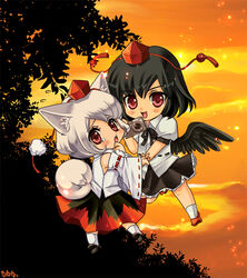  2girls animal_ears bad_id bad_pixiv_id black_hair black_wings camera chibi detached_sleeves geta hat inubashiri_momiji multiple_girls nanakichi photoshop_(medium) red_eyes shameimaru_aya short_hair tail tengu-geta tokin_hat touhou white_hair wings wolf_ears wolf_tail 