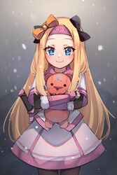  abigail_williams_(fate) ainu_clothes arm_warmers black_bow black_gloves blonde_hair blue_eyes blush bow breasts closed_mouth cosplay fate/grand_order fate_(series) female fingerless_gloves forehead gloves gradient_background grey_background hairband hairbow highres holding holding_stuffed_toy japanese_clothes kimono long_hair looking_at_viewer miya_(miyaruta) multiple_bows orange_bow pantyhose parted_bangs pink_hairband purple_scarf scarf sidelocks sitonai_(fate) sitonai_(fate)_(cosplay) small_breasts smile snowing stuffed_animal stuffed_toy sword teddy_bear thighs weapon white_kimono 