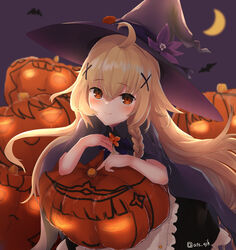  atsajh blonde_hair brown_eyes crescent_moon female flower_knight_girl halloween hat highres jack-o&#039;-lantern kuko_(flower_knight_girl) leaning_forward looking_at_viewer moon smile solo witch_hat 