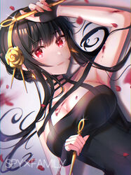  absurdres arm_up armpits black_dress black_gloves black_hair blush breasts closed_mouth commentary dagger dress earrings female fingerless_gloves flower glint gloves gold_earrings gold_hairband hair_flower hair_ornament hairband highres holding holding_dagger holding_knife holding_weapon jewelry knife large_breasts looking_at_viewer off-shoulder_dress off_shoulder petals red_eyes short_hair_with_long_locks sleeveless sleeveless_dress smile solo spy_x_family stiletto_(weapon) symbol-only_commentary umishima_rinta upper_body weapon yellow_flower yor_briar 