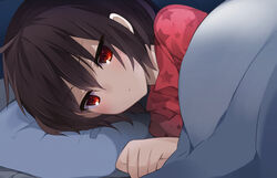  black_hair blanket commentary_request expressionless female gotemegu kono_subarashii_sekai_ni_shukufuku_wo! lying megumin on_side pajamas pillow red_eyes red_pajamas short_hair solo star_(symbol) star_print under_covers 