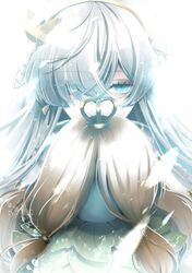  akami_maguro anastasia_(fate) blue_eyes commentary_request crown doll fate/grand_order fate_(series) female grey_hair hair_over_one_eye hairband long_hair mini_crown pale_skin portrait snow solo viy_(fate) 