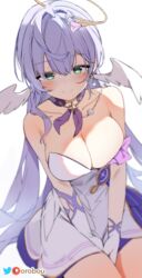  artist_name between_legs breasts cleavage closed_mouth collar collarbone cowboy_shot dress female gloves green_eyes halo hand_between_legs head_wings highres honkai:_star_rail honkai_(series) jewel_under_eye large_breasts looking_at_viewer low_neckline musical_note_ornament orobou purple_collar purple_dress purple_hair robin_(honkai:_star_rail) sitting smile solo strapless strapless_dress two-tone_dress white_background white_dress white_gloves white_wings wings 