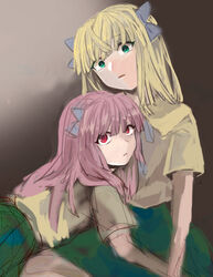  2girls blonde_hair diclonius elfen_lied green_eyes looking_at_viewer mariko_(elfen_lied) multiple_girls pink_hair red_eyes ribbon short_hair 