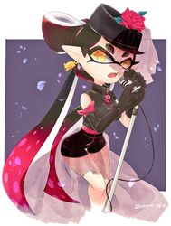  +_+ black_gloves black_hair black_hat callie_(splatoon) commentary earrings elbow_gloves fangs female flower gloves hat inkling jewelry microphone microphone_stand music okome_2g2g red_hair rose singing solo splatoon_(series) splatoon_1 tentacle_hair yellow_eyes 