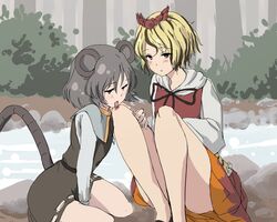  2girls animal_ears bad_id bad_twitter_id blonde_hair capelet dress eyebrows grey_dress grey_hair hair_ornament injury jewelry licking long_sleeves mouse_ears mouse_tail multicolored_hair multiple_girls nazrin orange_eyes oshouyu_tabetai pendant short_hair streaked_hair tail tongue toramaru_shou touhou two-tone_hair vest wide_sleeves yuri 