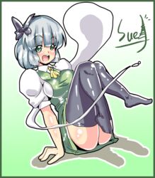  black_thighhighs bow commentary_request female futaba_suetsuki green_eyes grey_hair hairbow konpaku_youmu konpaku_youmu_(ghost) open_mouth solo thighhighs touhou 