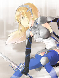  aiz_wallenstein armor blonde_hair blue_footwear blue_thighhighs boots breastplate commentary_request dungeon_ni_deai_wo_motomeru_no_wa_machigatteiru_darou_ka female gloves long_hair max_melon solo sword thigh_boots thighhighs thighs weapon yellow_eyes 