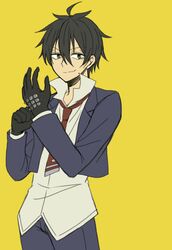  1boy ahoge bad_id bad_pixiv_id black_gloves black_hair blue_pants busou_shoujo_machiavellism flat_color gloves green_eyes hair_between_eyes highres long_sleeves male_focus necktie nomura_fudou pants red_necktie school_uniform simple_background smile solo yellow_background yuuki_sudachi 