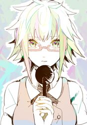  alternate_costume bad_id bad_pixiv_id blouse female glasses green_eyes green_hair gumi holding mitsu_yomogi multicolored_eyes multicolored_hair occluder red-framed_eyewear shirt shiryoku_kensa_(vocaloid) short_hair solo upper_body vocaloid 