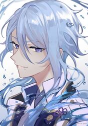  1boy bad_id bad_twitter_id blue_hair genshin_impact gradient_background highres japanese_clothes kamisato_ayato light_blue_hair liquid_hair male_focus miz_(mi) mole mole_under_mouth parted_lips portrait purple_eyes simple_background solo twitter_username water water_drop 