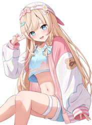  baseball_cap blonde_hair blue_bow blue_eyes blue_shorts blush bow braid breasts cropped_shirt female hair_ornament hairbow hat highres hololive jacket kag_tsukimi kazama_iroha kazama_iroha_(streetwear) leaf_hair_ornament letterman_jacket long_hair long_sleeves looking_at_viewer midriff navel open_mouth pink_jacket short_shorts shorts single_braid small_breasts smile solo thigh_strap v virtual_youtuber white_background white_hat 