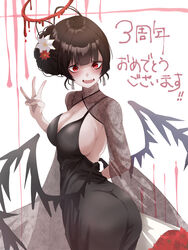  alternate_costume anniversary bags_under_eyes black_dress black_hair black_wings blue_archive blush breasts dress fangs female flower hair_flower hair_ornament halo happy_anniversary highres komena_(shinyday312) large_breasts looking_at_viewer melting_halo red_eyes red_halo see-through_shrug shrug_(clothing) sideboob skin_fangs solo tsurugi_(blue_archive) twisted_torso wavy_mouth wings 