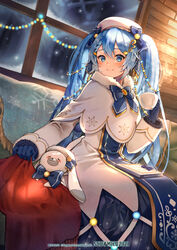  1other beret blue_bow blue_gloves blue_tabard blush book book_on_lap bow bowtie braid brick_wall capelet commentary cup dress female fur-trimmed_capelet fur_trim gloves gold_trim hair_ornament hairbow hat hatsune_miku holding holding_cup indoors kyashii_(a3yu9mi) light_bulb_hair_ornament light_smile long_hair musical_note musical_note_hair_ornament night rabbit rabbit_yukine sitting sleeping snowflake_print snowing string_of_light_bulbs tabard treble_clef twintails under_covers very_long_hair vocaloid white_capelet white_dress white_headwear window yuki_miku yuki_miku_(2021) 