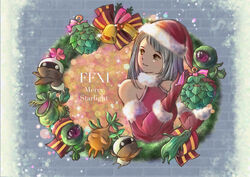  arciela_v_adoulin artist_name bare_shoulders bell christmas christmas_wreath closed_mouth female final_fantasy final_fantasy_xi fur-trimmed_gloves fur-trimmed_headwear fur-trimmed_sleeves fur_collar fur_trim gloves green_eyes grey_hair hat highres hume leafkin long_hair mandragora_(final_fantasy) piyoco red_gloves red_headwear sabotender santa_hat smile wreath 