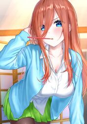  blue_cardigan blue_eyes blush breasts brown_hair brown_pantyhose cardigan cleavage collarbone collared_shirt eyes_visible_through_hair female food food_in_mouth go-toubun_no_hanayome green_skirt hair_between_eyes hand_in_own_hair highres incoming_pocky_kiss indoors large_breasts leaning_forward long_hair long_hair_between_eyes looking_at_viewer nakano_miku open_cardigan open_clothes pantyhose pleated_skirt pocky shiraito shirt shouji skirt sliding_doors solo 