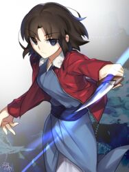  blue_eyes blue_kimono brown_hair commentary_request dutch_angle expressionless female jacket japanese_clothes kara_no_kyoukai kimono knife looking_at_viewer motion_lines nikame obi ryougi_shiki sash short_hair solo 