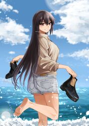  alternate_costume ankle_boots barefoot black_footwear black_hair blue_shorts blue_sky boots brown_shirt cloud collared_shirt day denim denim_shorts female highres holding holding_boots holding_clothes holding_footwear kantai_collection long_hair long_sleeves looking_at_viewer machi_(ritovoyage) nagato_(kancolle) no_headgear ocean outdoors parted_lips red_eyes shirt shorts sky smile solo unworn_boots wading waves 