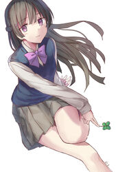  arm_support blue_vest bow bowtie brown_hair brown_skirt clover commentary_request expressionless female four-leaf_clover highres kneeichigo long_hair looking_at_viewer neck_ribbon nijisanji outstretched_leg partial_commentary purple_bow purple_bowtie purple_eyes purple_ribbon ribbon shirt skirt solo tsukino_mito tsukino_mito_(3rd_costume) vest virtual_youtuber white_shirt 