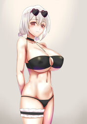  absurdres arms_behind_back azur_lane bare_shoulders bikini black_bikini black_choker blush breasts bridal_garter choker closed_mouth commentary_request covered_nipples der_zweite eyelashes eyewear_on_head female from_side gradient_background grey_background hair_between_eyes heart heart-shaped_eyewear highres huge_breasts large_breasts looking_at_viewer navel official_alternate_costume red_eyes short_hair simple_background sirius_(azur_lane) sirius_(scorching-hot_seirios)_(azur_lane) solo standing swimsuit thighs underboob white_hair 