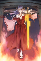  commentary detached_sleeves female fire hakama hakama_skirt hanyuu higurashi_no_naku_koro_ni horns japanese_clothes long_hair looking_at_viewer miko miyabi_(m_sakura586) onigari-no-ryuuou open_mouth outstretched_hand purple_hair red_eyes red_hakama ribbon-trimmed_sleeves ribbon_trim sandals skirt solo standing sword tabi torii weapon zouri 