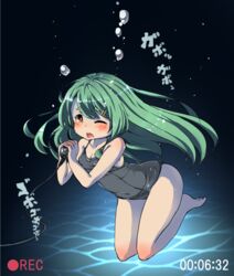  air_bubble barefoot blush breath bubble chidori_(wakakusachidori) commentary_request diving_regulator female freediving green_hair highres holding_breath long_hair mochizuki_usagi one-piece_swimsuit original school_swimsuit solo swimsuit underwater 