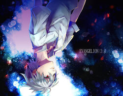  1boy commentary_request copyright_name evangelion:_3.0_you_can_(not)_redo expressionless grey_hair hair_between_eyes karimero_(calimer0) lips male_focus nagisa_kaworu neon_genesis_evangelion rebuild_of_evangelion red_eyes shirt short_hair short_sleeves solo upper_body upside-down white_shirt 