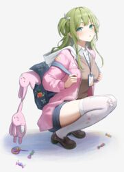  &gt;3&lt; &gt;_&lt; :3 backpack bag bandage_on_knee bandaged_arm bandages bandaid bandaid_on_face blush breasts brown_footwear brown_sweater_vest buttons candy carrot coat collared_shirt commentary dress_shirt female food green_eyes green_hair hair_ornament highres holding_strap hood hoodie id_card light_particles loafers long_hair looking_at_viewer manil_ouo medium_breasts open_bag original parted_lips pink_coat rabbit rabbit_ornament shadow shirt shoes simple_background solo squatting stuffed_animal stuffed_carrot stuffed_rabbit stuffed_toy sweater_vest symbol-only_commentary thighhighs two_side_up white_background white_hood white_shirt white_thighhighs x_hair_ornament 