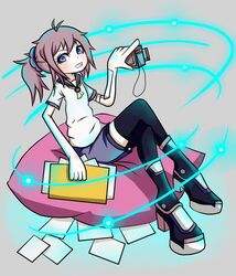  acyo aoba_(cruiser) aoba_(kantai_collection) bluetooth commentary female kantai_collection sitting smile solo 