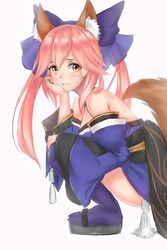  animal_ears bad_id bad_pixiv_id bare_shoulders breasts commentary fate/extra fate/grand_order fate_(series) female fox_ears fox_tail frown hair_between_eyes highres jmao large_breasts long_hair looking_at_viewer md5_mismatch petite pink_hair pixiv_fate/grand_order_contest_2 solo tail tamamo_(fate) tamamo_no_mae_(fate/extra) yellow_eyes 